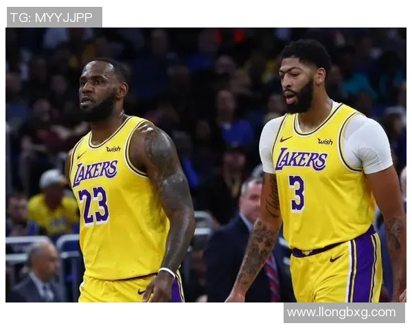 湖人对决快船精彩英文解说全程回顾与分析 湖人对决快船精彩英文解说全程回顾与分析